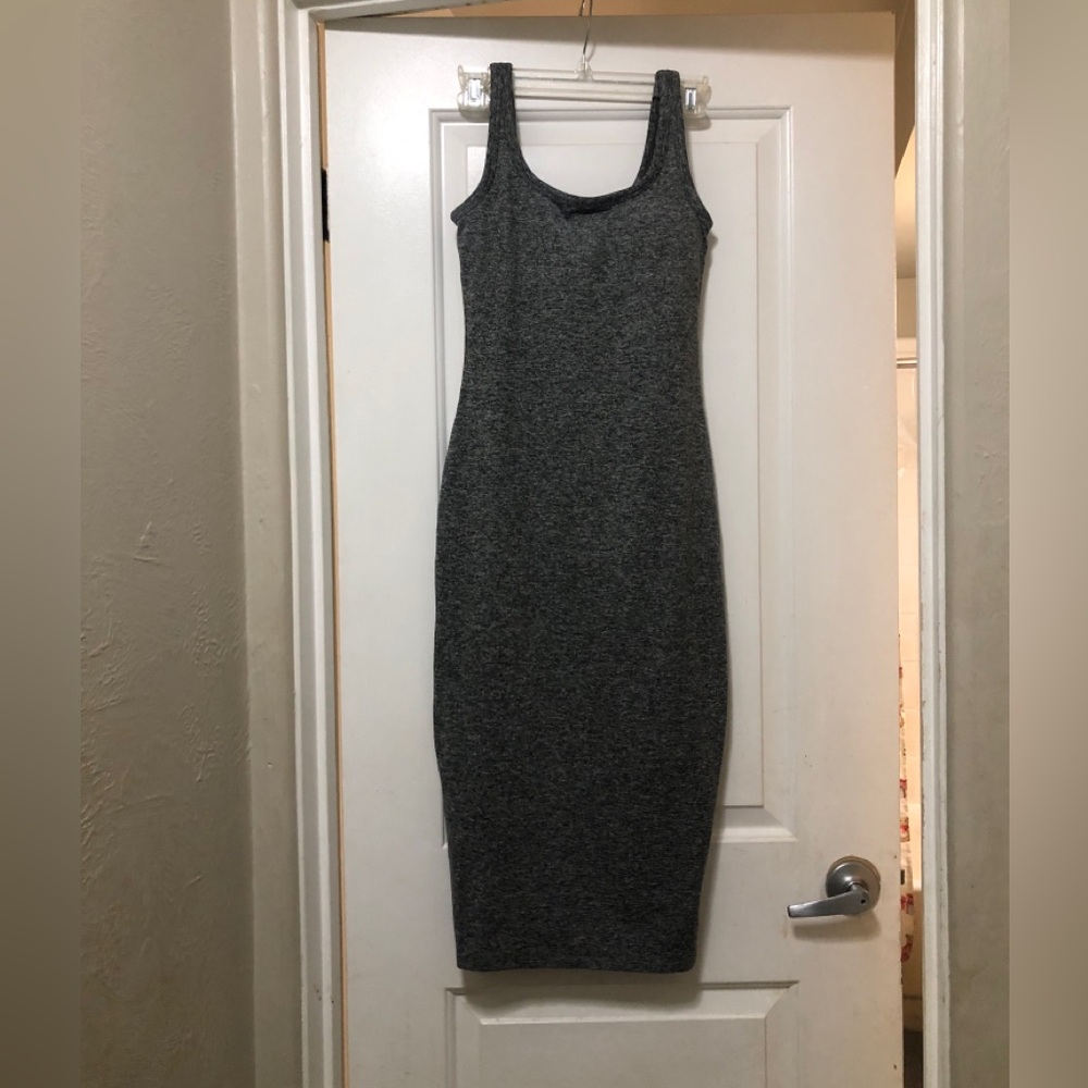 Vuori Heather Gray Midi Tank Dress size XS NWOT SO CUTE